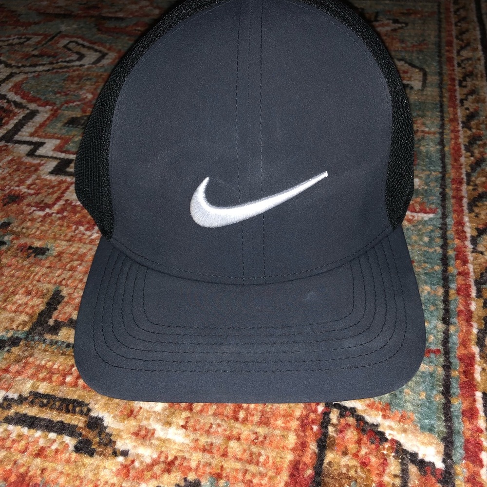Nike Golf Hat